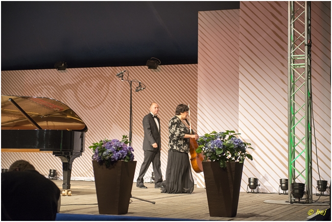 Viacheslav Poprugin & Natalia Gutman