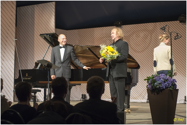 Viacheslav Poprugin & Maxim Mikhailov