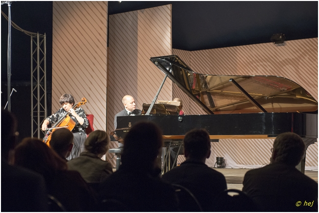 Natalia Gutman & Viacheslav Poprugin